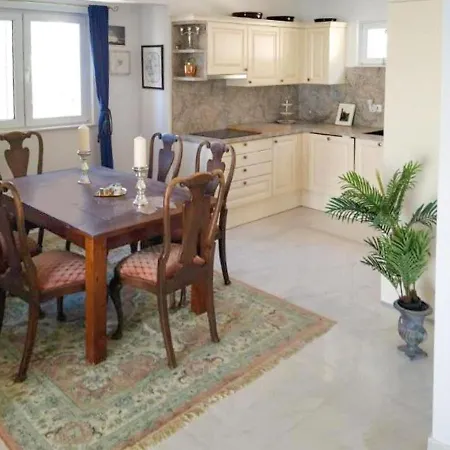 Romantic In With Garden * Makarska